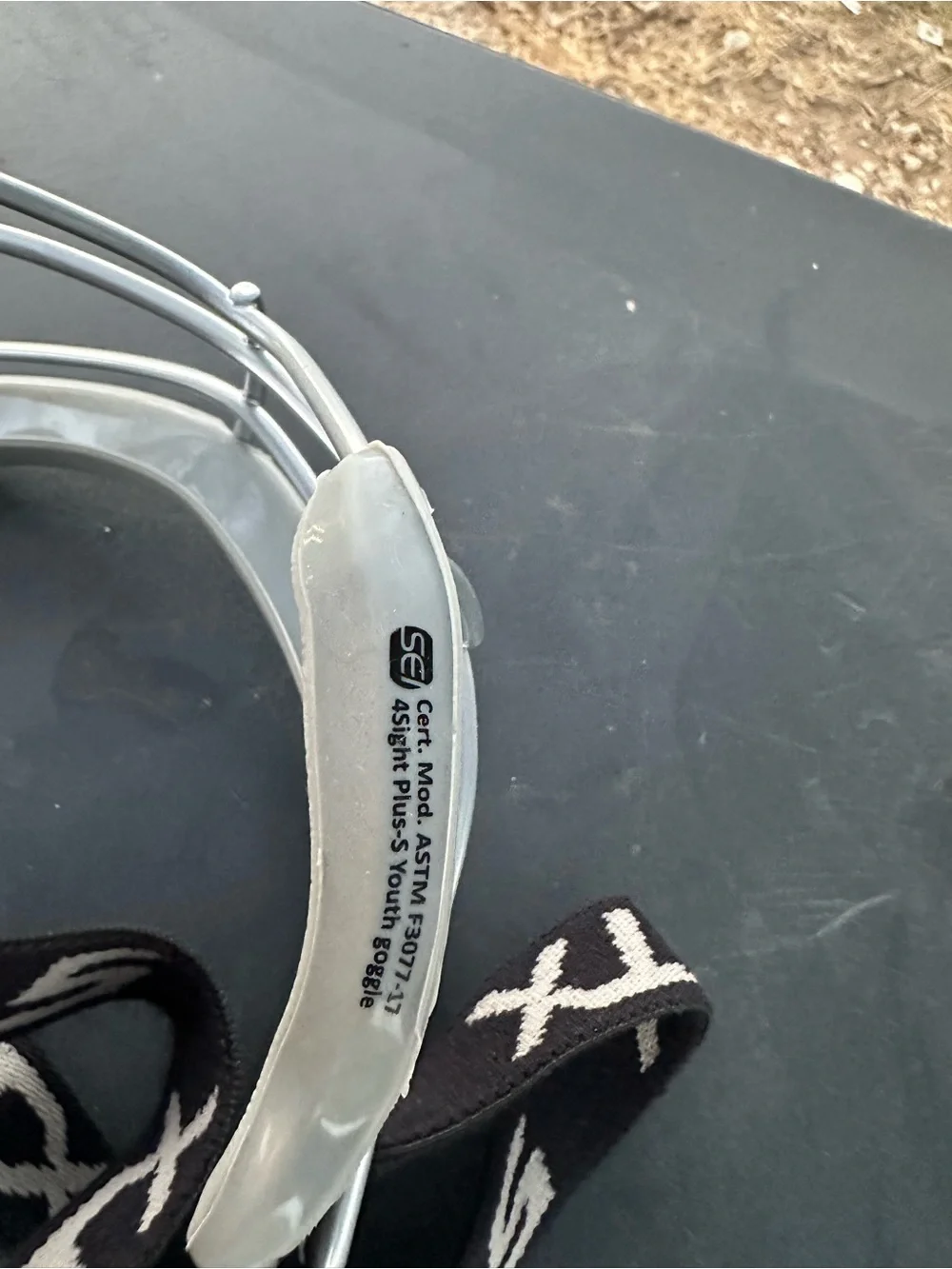 Youth Lacrosse Face Mask Guard in Light Gray